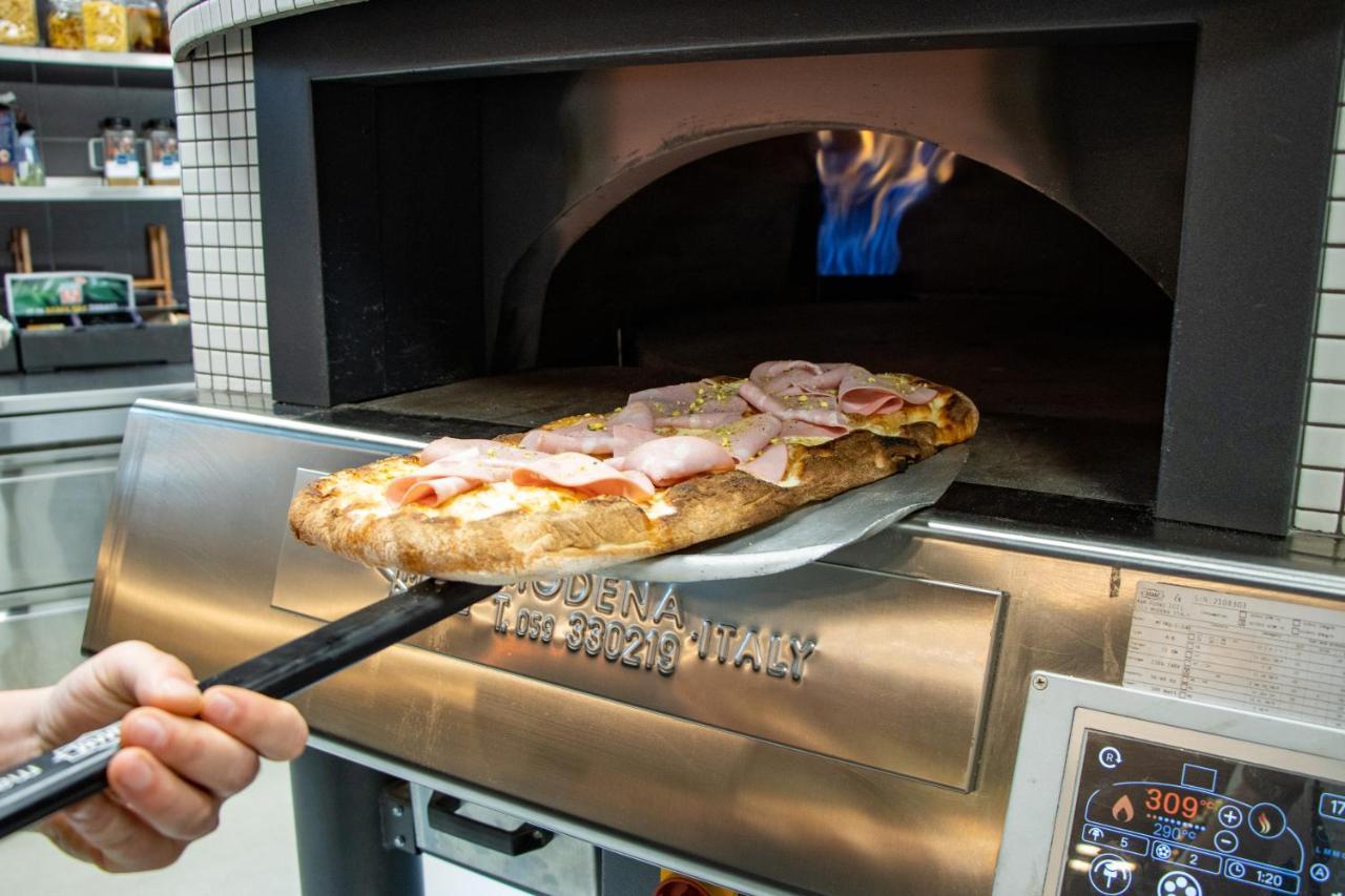 Next House Copenhagen旅舍 外观 照片 Pizza oven
